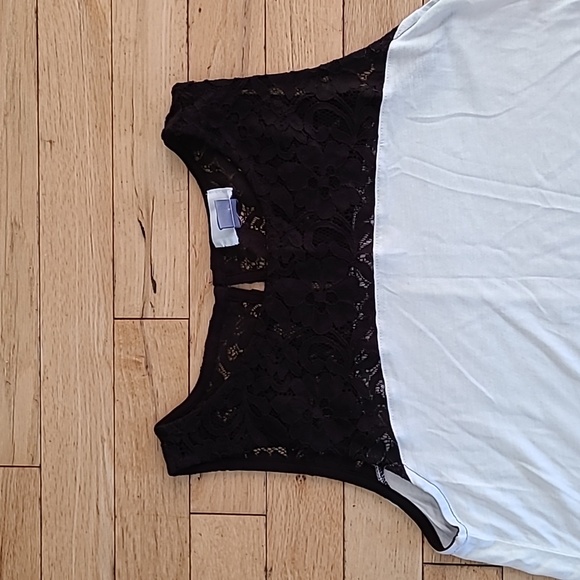 Old navy size S NWT - Picture 2 of 6